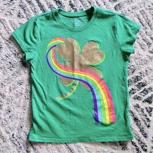 Girls Saint Patrick’s Day Shirt Size 5/6 Green Shamrock Gold Shimmery Glitter‎